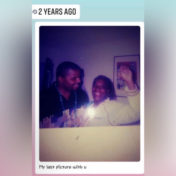 Lives- POP UP TBD , Saturday and Sunday 2pm-10pm like share to be notified - Picture 16 of 17